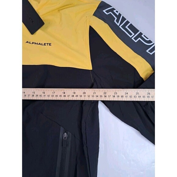 Alphalete EXP Tech Windbreaker Bumblebee NWT Men's Size M - Picture 4 of 8